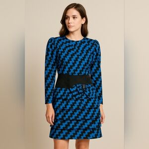 1980s Vintage 100% SILK Puff Sleeve Dress w/Lace, AppliquΓ© & Shoulder Pads M/L